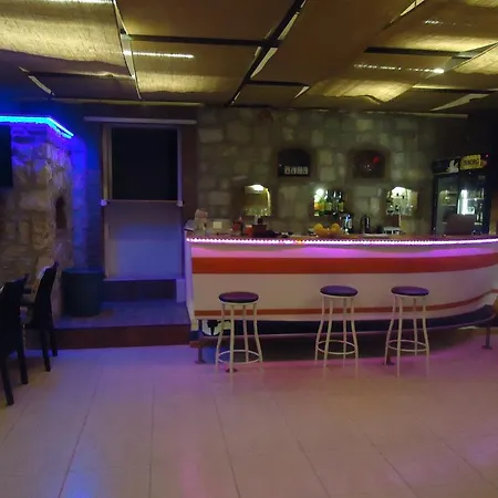 Bells Motel Seferihisar