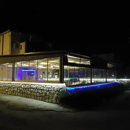 Bells セェフェリヒサール