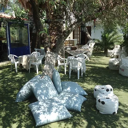 Bells Motel Seferihisar