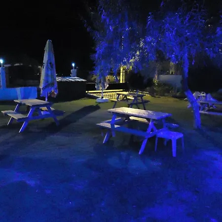 Bells セェフェリヒサール