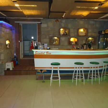 汽车旅馆 Bells 塞费里希萨尔